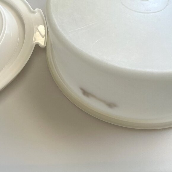 VINTAGE TUPPERWARE CAKE TAKER - Picture 8 of 9